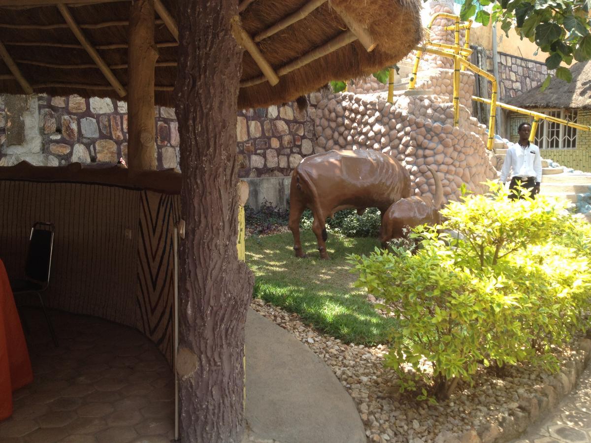 Dayenu Hotel Nyanza Gahondo Exterior photo